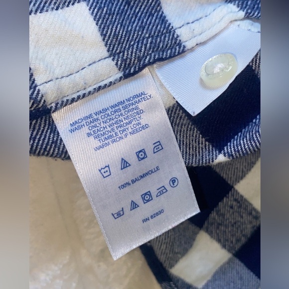 Lands’ End Blue and White Plaid Women’s Button Up Long Sleeve Size Medium(10-12) - Picture 6 of 7